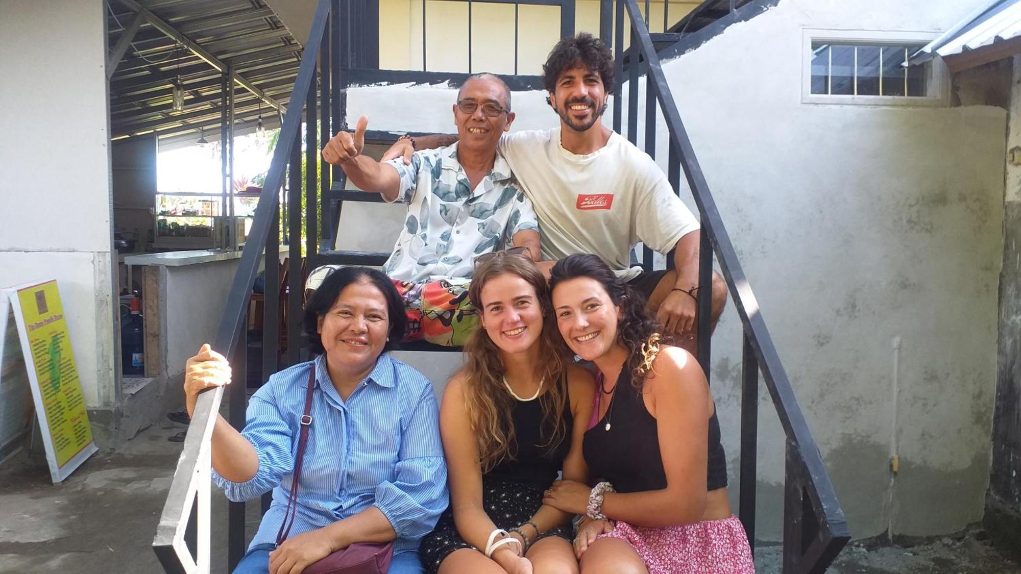 The Daun Puntik Homestay Pemenang 外观 照片